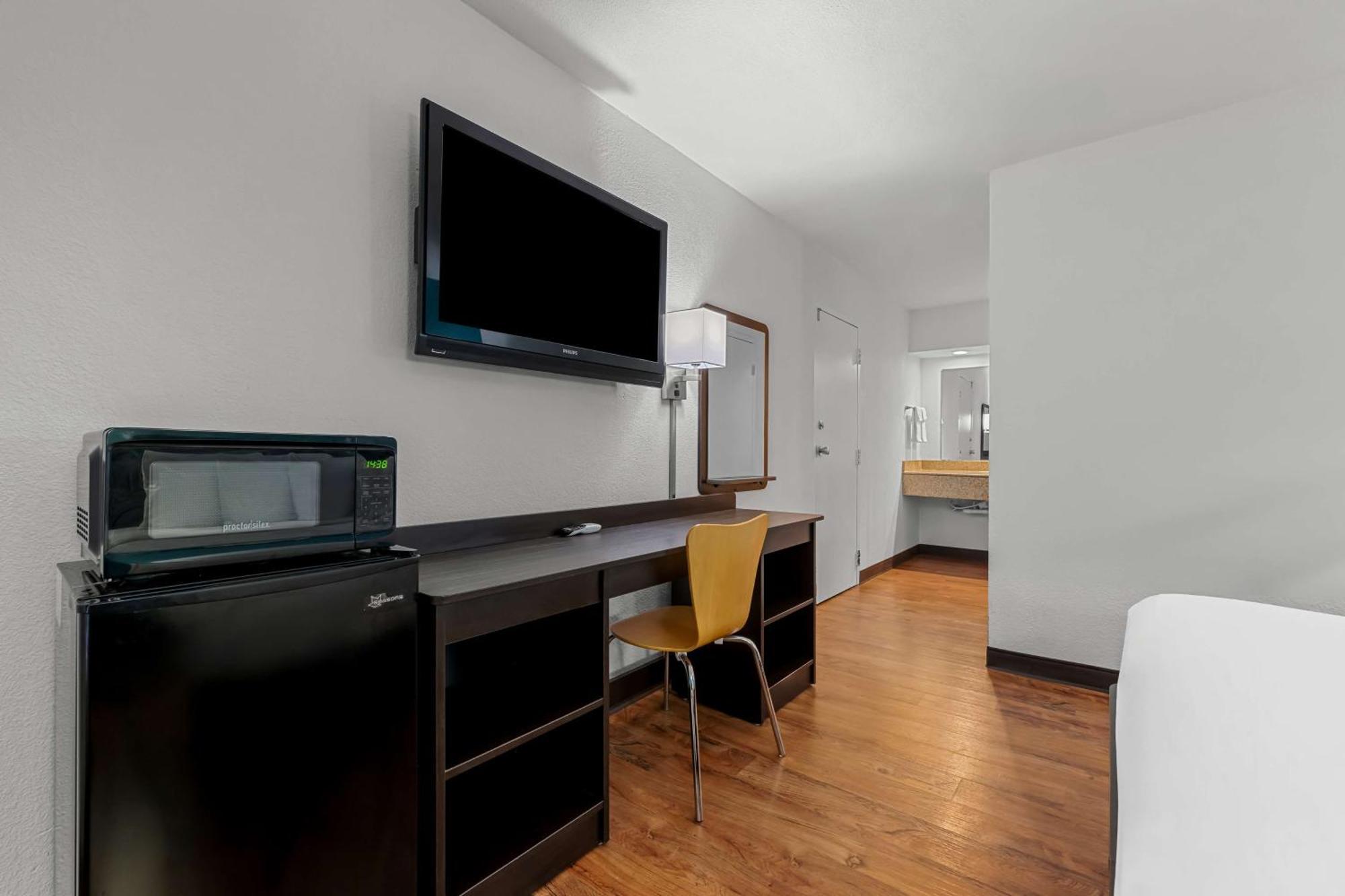Americas Best Value Inn Hamilton Bagian luar foto