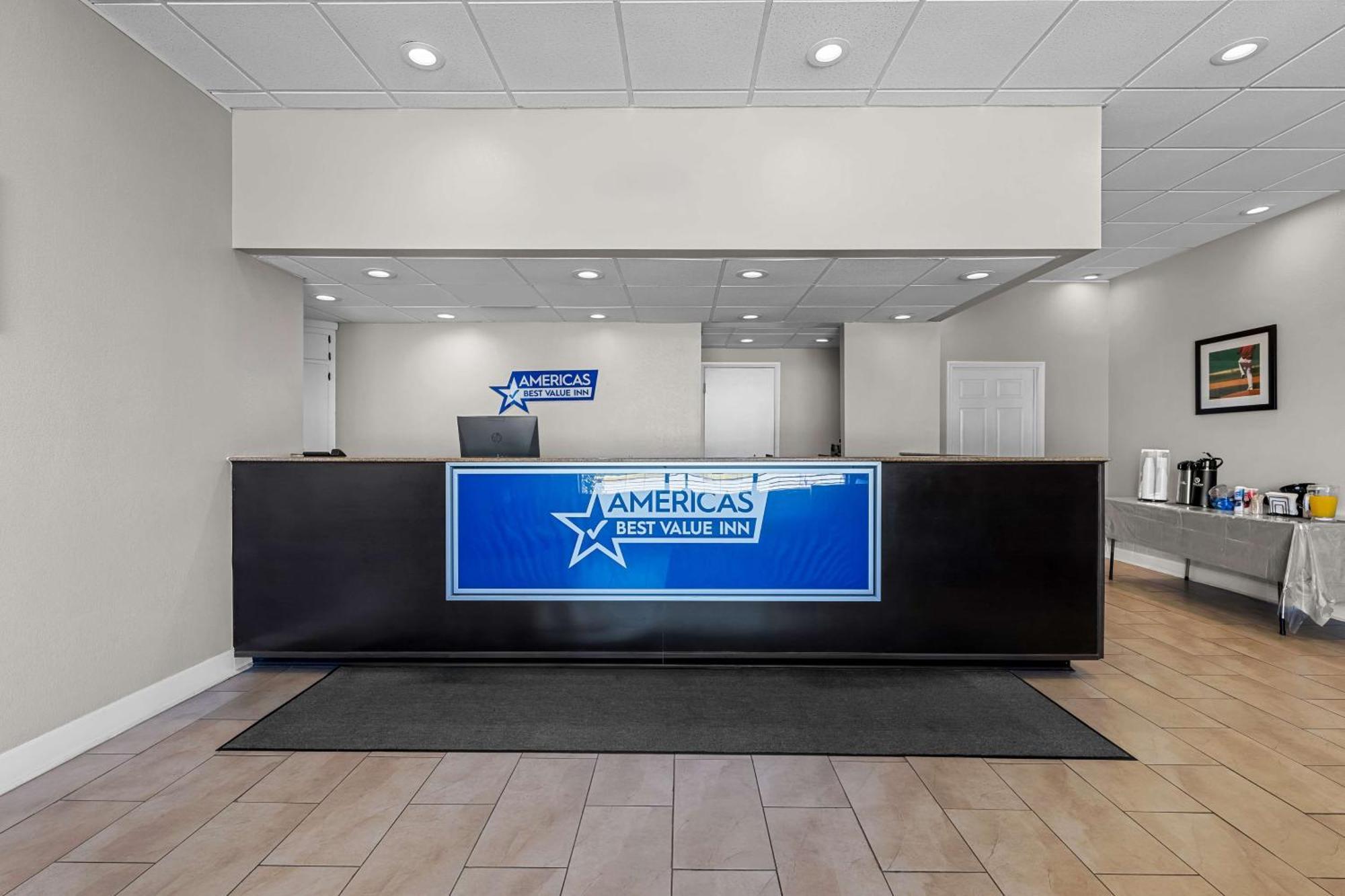 Americas Best Value Inn Hamilton Bagian luar foto