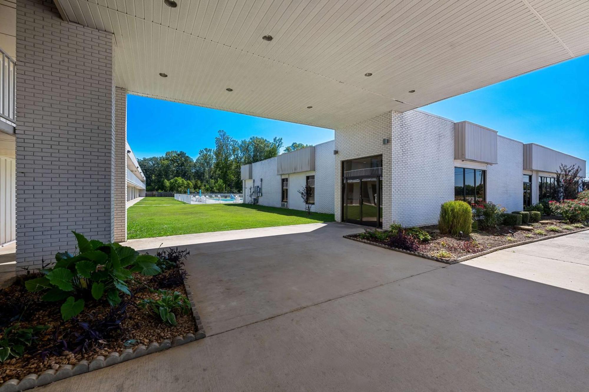 Americas Best Value Inn Hamilton Bagian luar foto