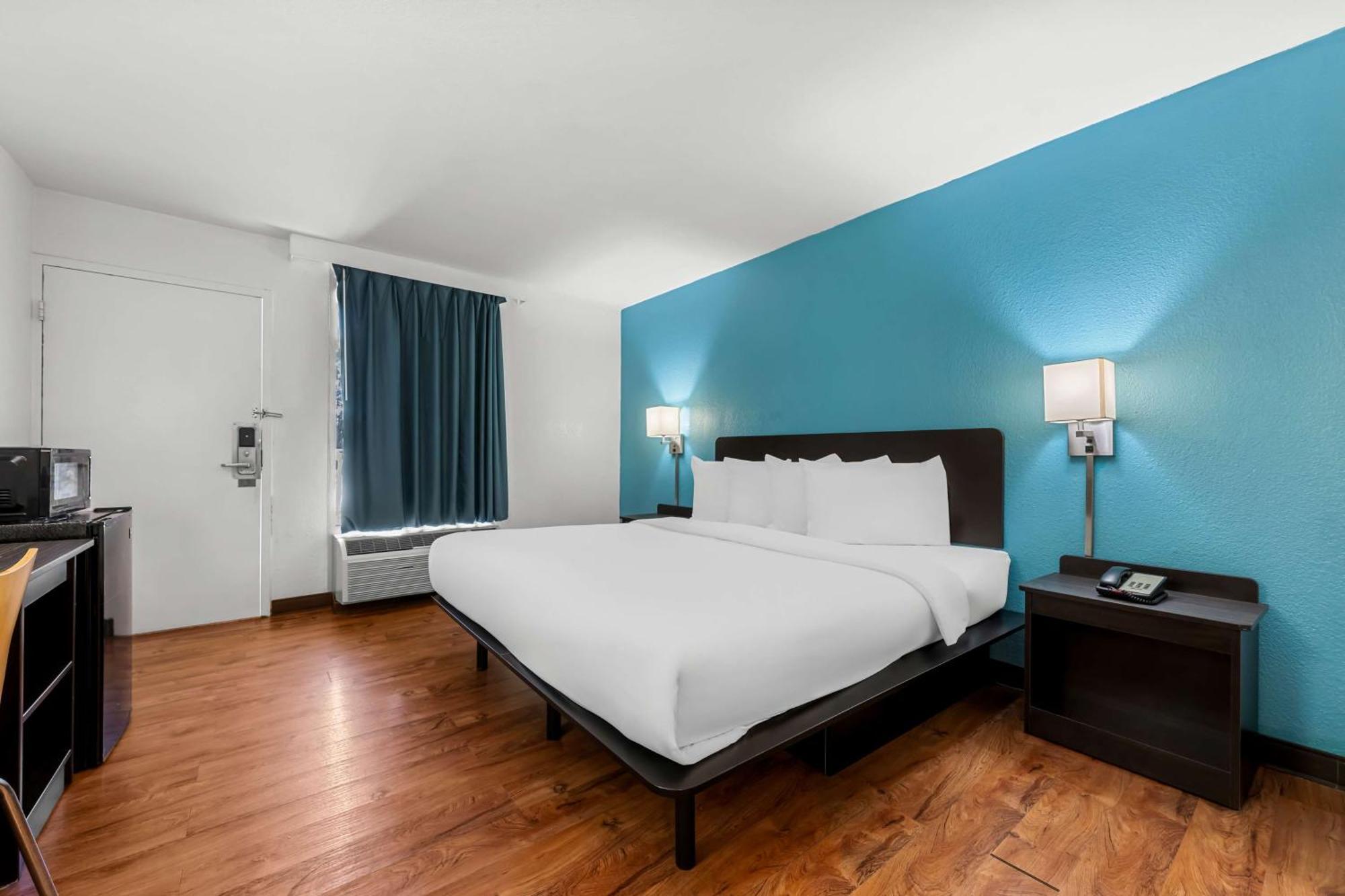Americas Best Value Inn Hamilton Bagian luar foto